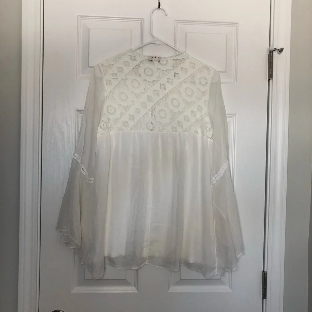 Bellambra Made Italy 100% Silk Eyelet Blouse Small - Picture 9 of 11